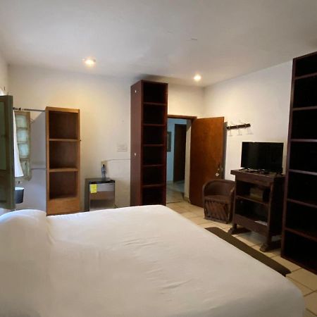Meson Don Quijote Apartment Ajijic Bagian luar foto