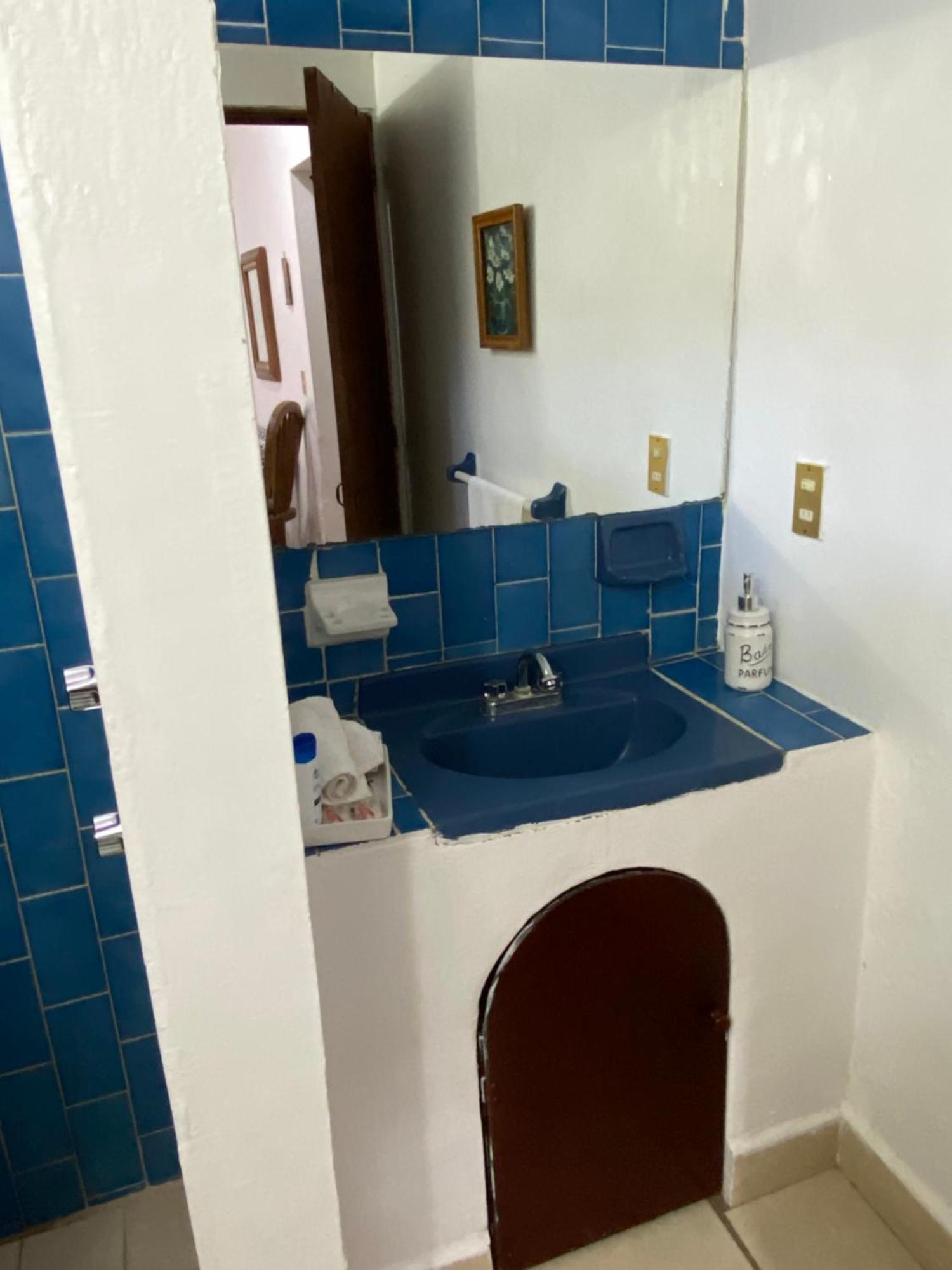 Meson Don Quijote Apartment Ajijic Bagian luar foto